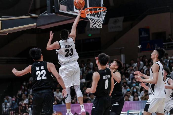 华中科大主场白衣出战80比59击败汕头大学，开启