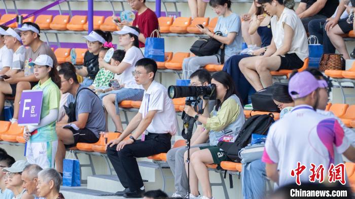 杭州亚运会首日板球赛印尼队大胜蒙古国队