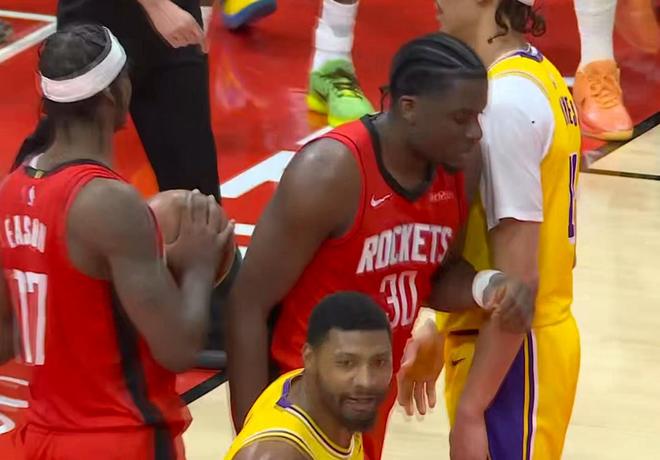 湖人逆转火箭杜兰特失误成主因