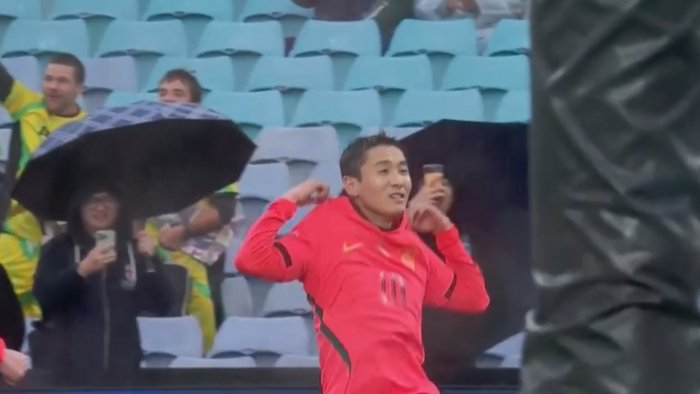 国足力克世界杯新军库拉索 陈达毅表现低迷引争